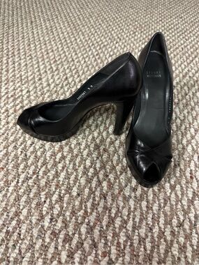 Stuart Weitzman Black Leather Open-Toe High Heel Pumps